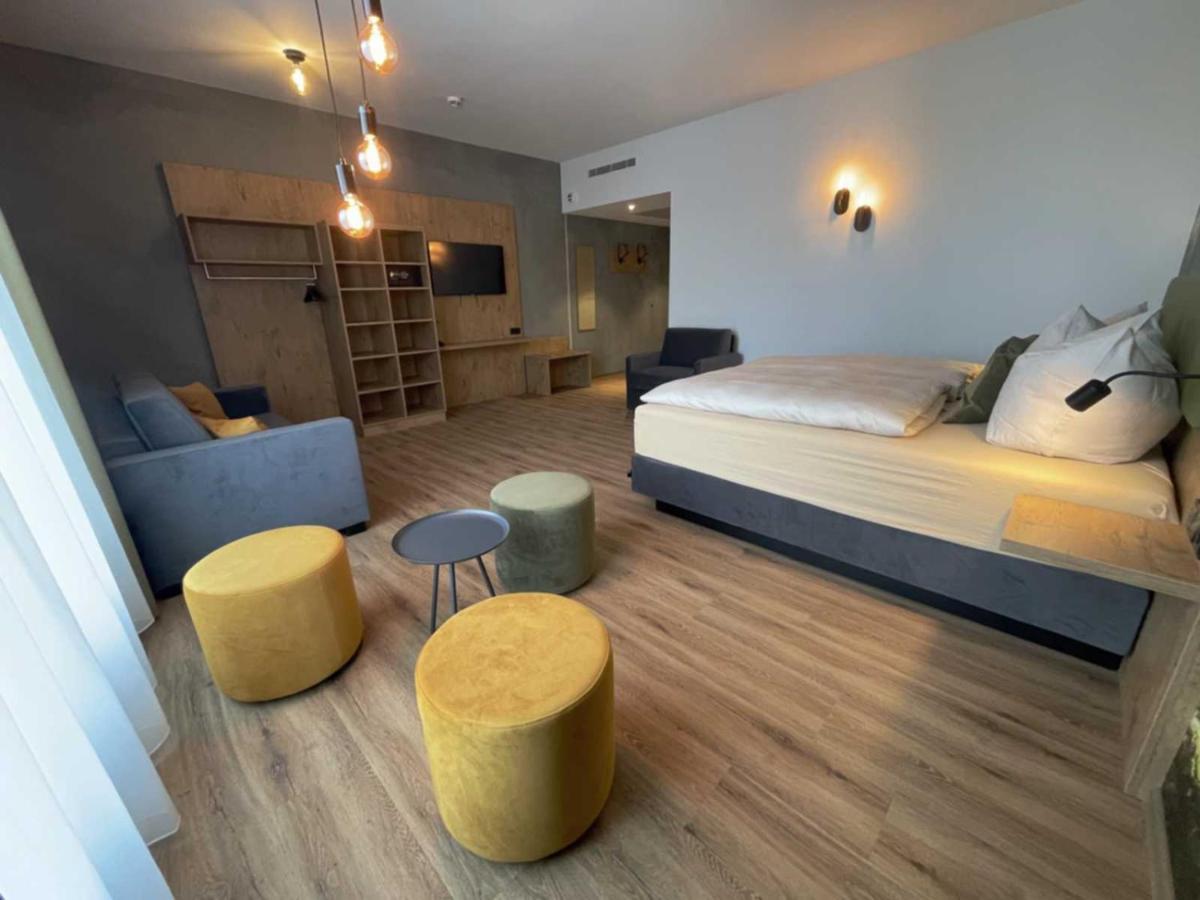 Hotel Am Sonnenlandpark Lichtenau  Bagian luar foto